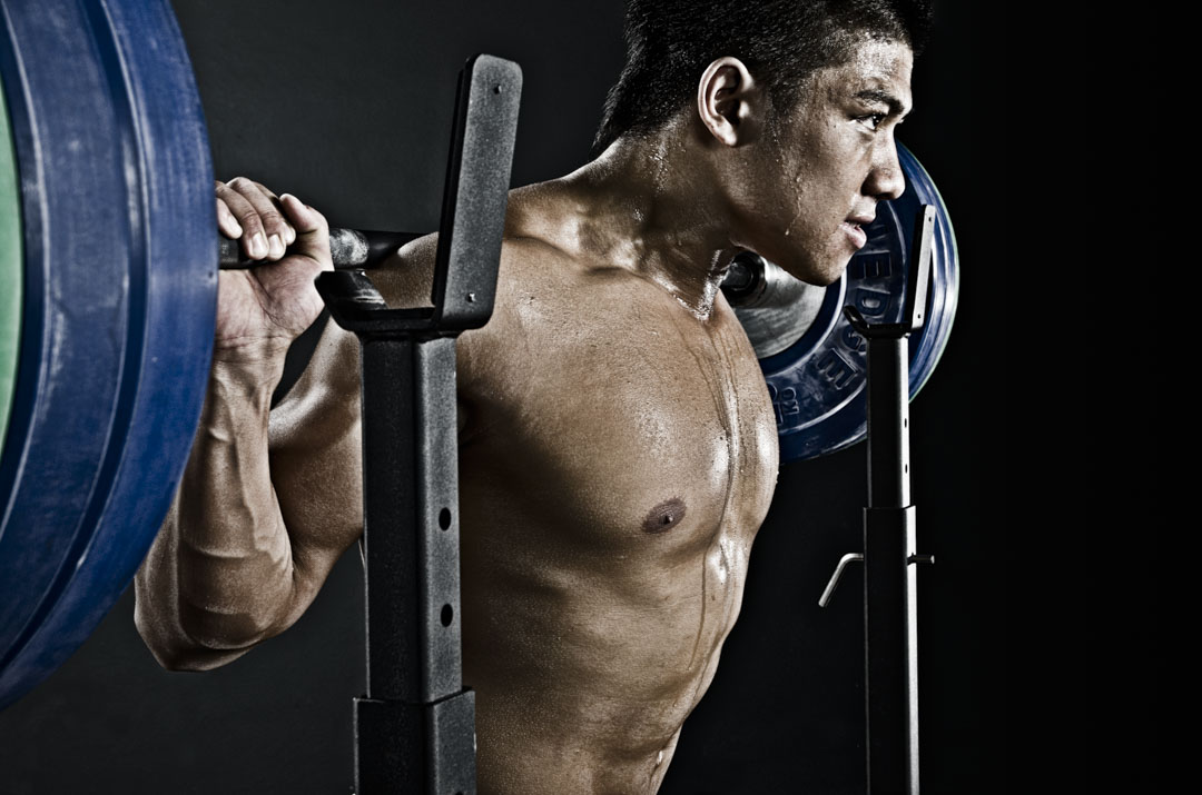 Does the use of Electronic Devices in the Evening Effect Sleep Patterns of Athletes?